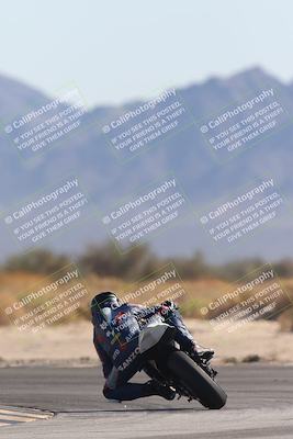 media/Oct-30-2025-Racers Edge (Thu) [[dabbdaf680]]/2-A Group/Session 2 (Turn 16)/